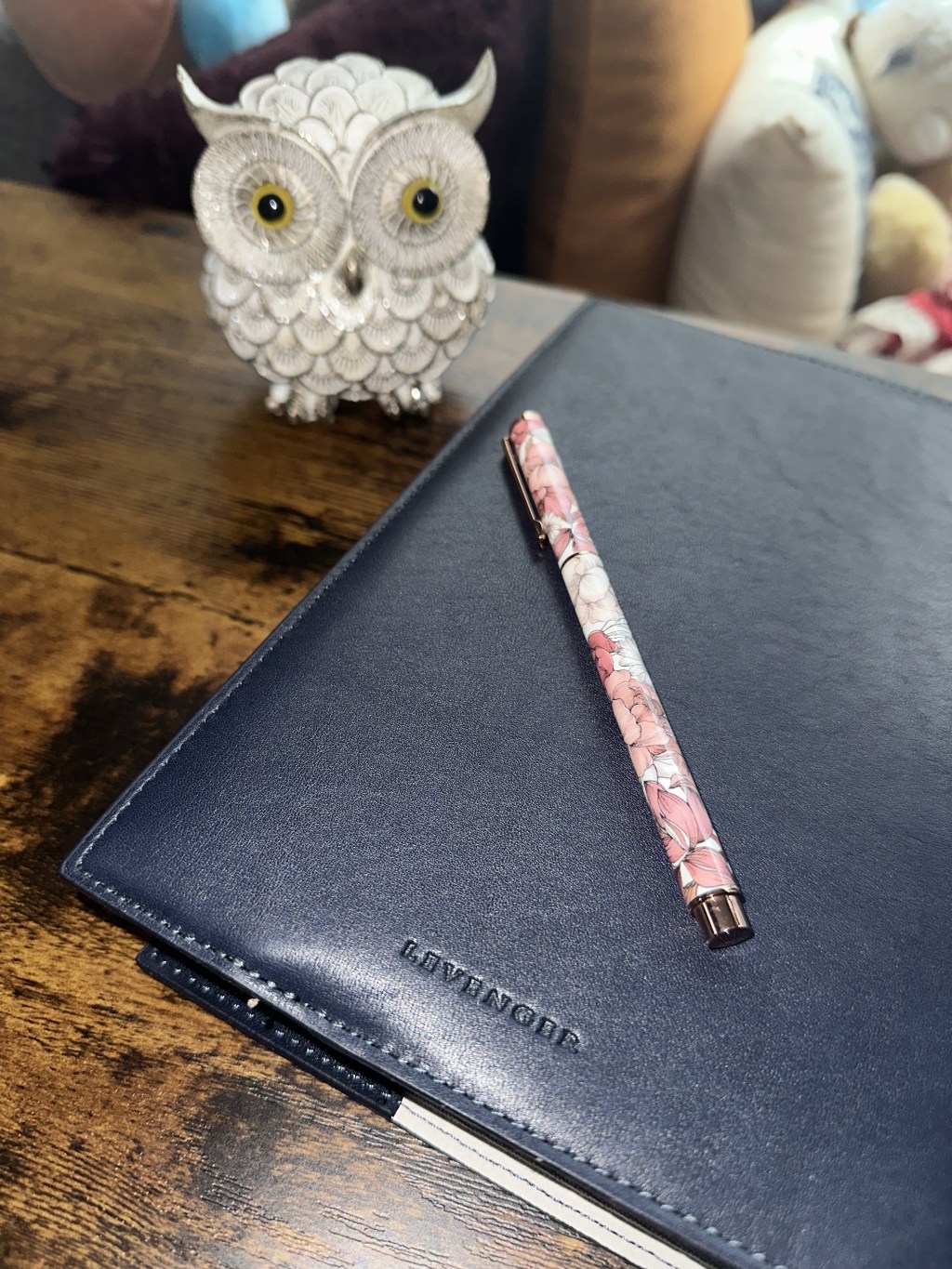 Self-Reflection and Scribbles
